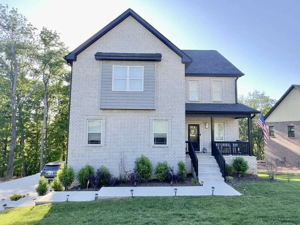 420 Stonemeadow Road Clarksville TN 37043