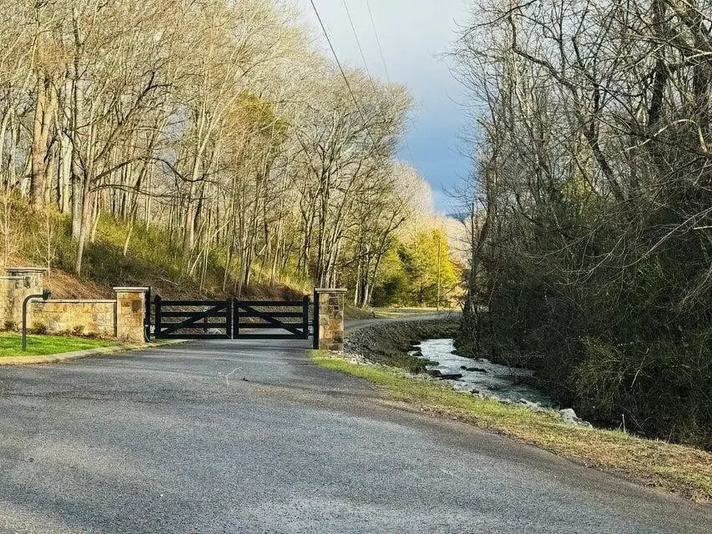 102 Pinnacle Point Drive Dunlap TN 37327