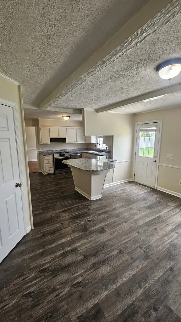 375 Mortons Lake Road Manchester TN 37355