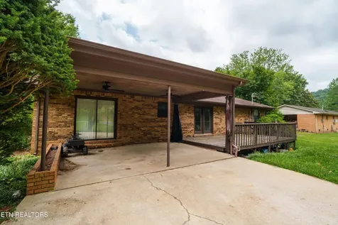 405 Dogleg Drive Livingston TN 38570