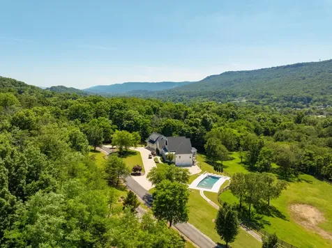 527 Reads Lake Road Chattanooga TN 37415