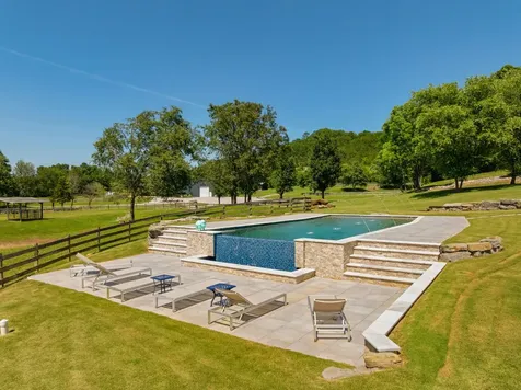 527 Reads Lake Road Chattanooga TN 37415