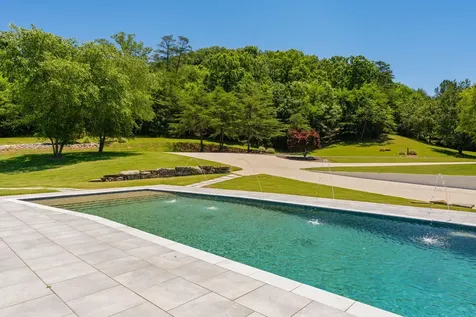 527 Reads Lake Road Chattanooga TN 37415