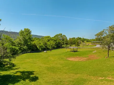 527 Reads Lake Road Chattanooga TN 37415