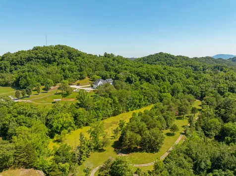 527 Reads Lake Road Chattanooga TN 37415