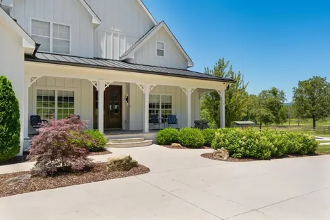 527 Reads Lake Road Chattanooga TN 37415