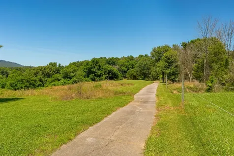 527 Reads Lake Road Chattanooga TN 37415