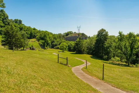 527 Reads Lake Road Chattanooga TN 37415