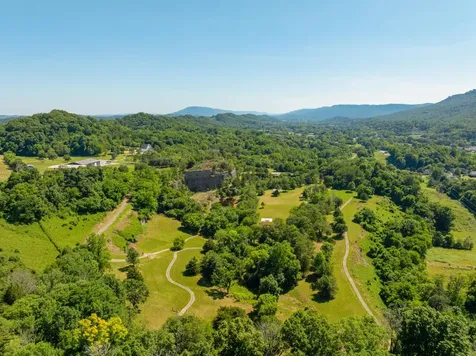 527 Reads Lake Road Chattanooga TN 37415