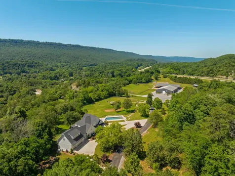 527 Reads Lake Road Chattanooga TN 37415
