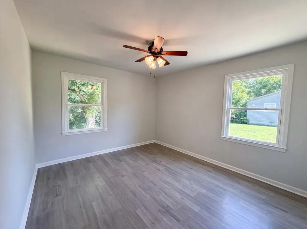 1036 E Commerce Street Lewisburg TN 37091