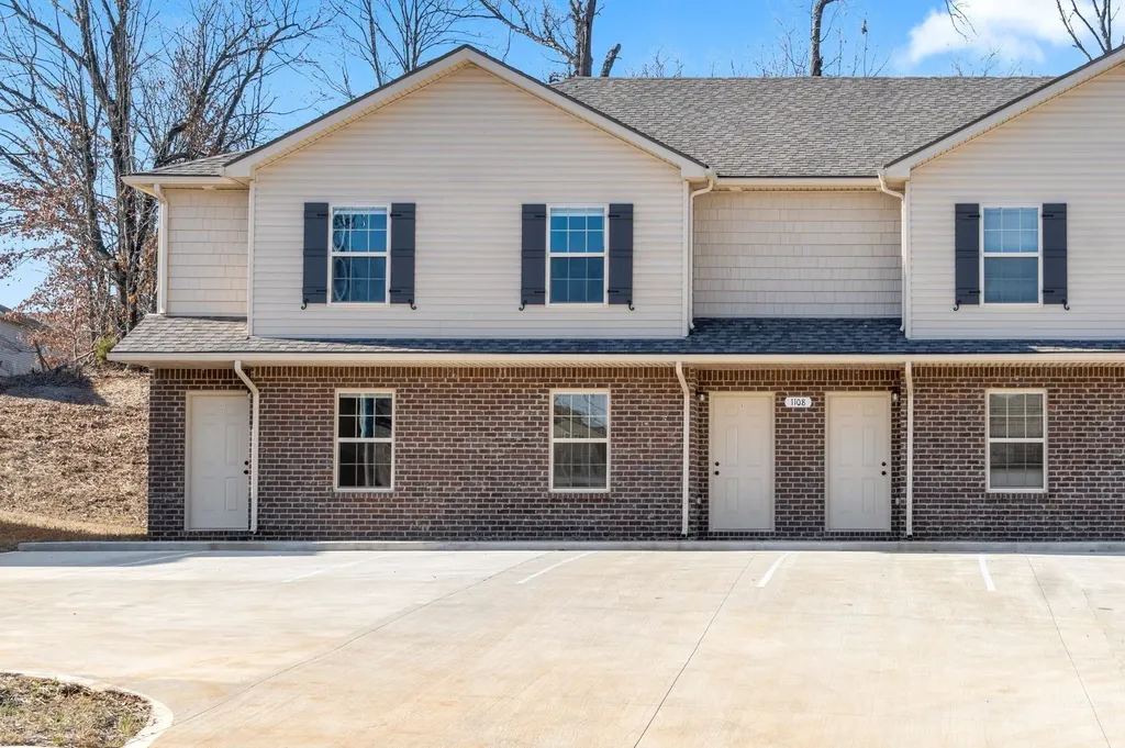 1101 Ziva Lane Clarksville TN 37040