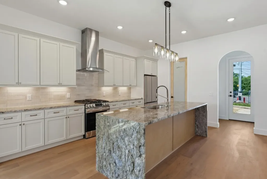 703 Lena Street Nashville TN 37208