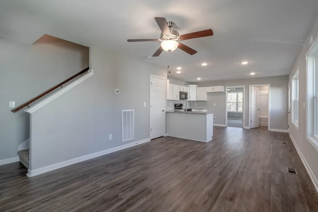 161 Hadley Drive Clarksville TN 37042