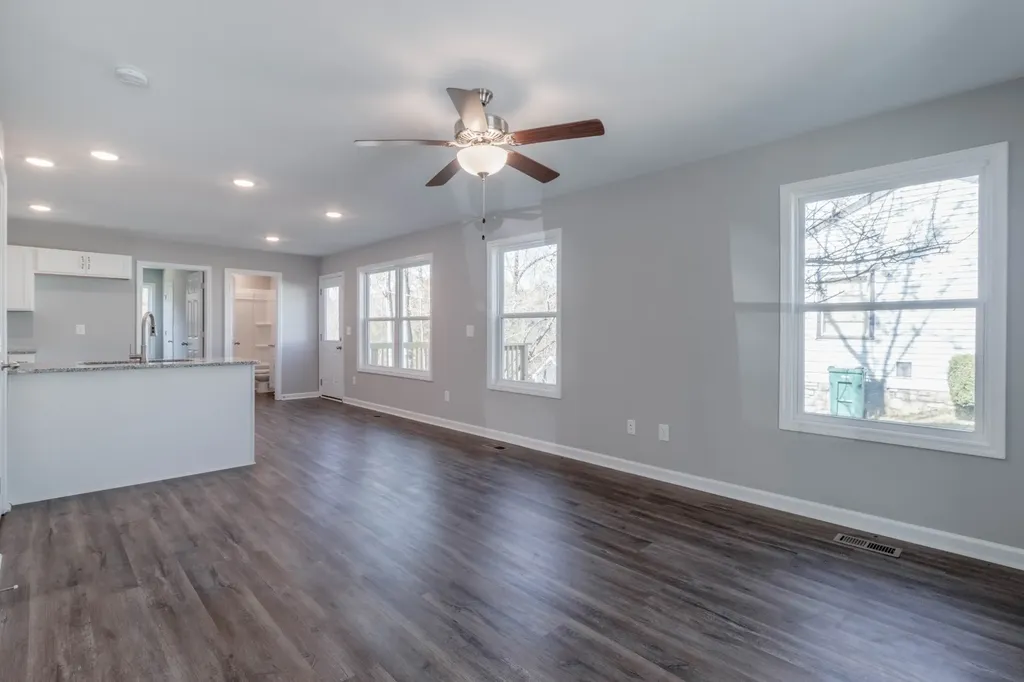161 Hadley Drive Clarksville TN 37042