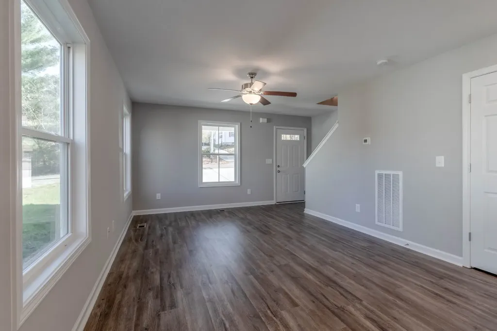 161 Hadley Drive Clarksville TN 37042