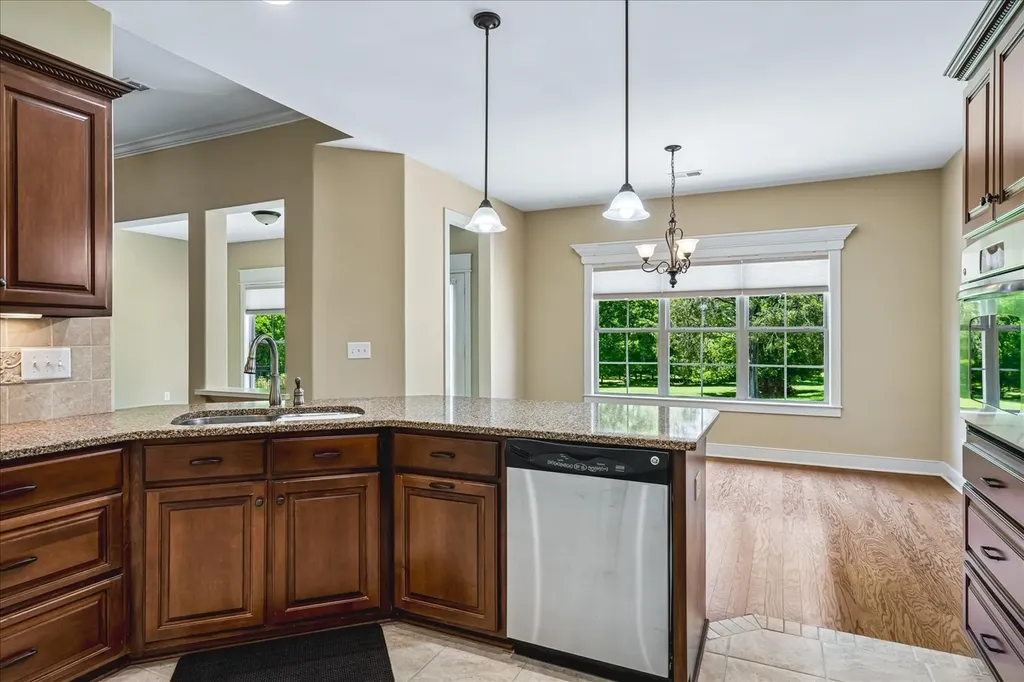 112 Silverstone Lane Hermitage TN 37076