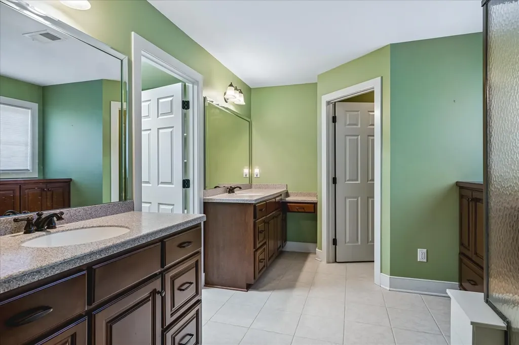 112 Silverstone Lane Hermitage TN 37076