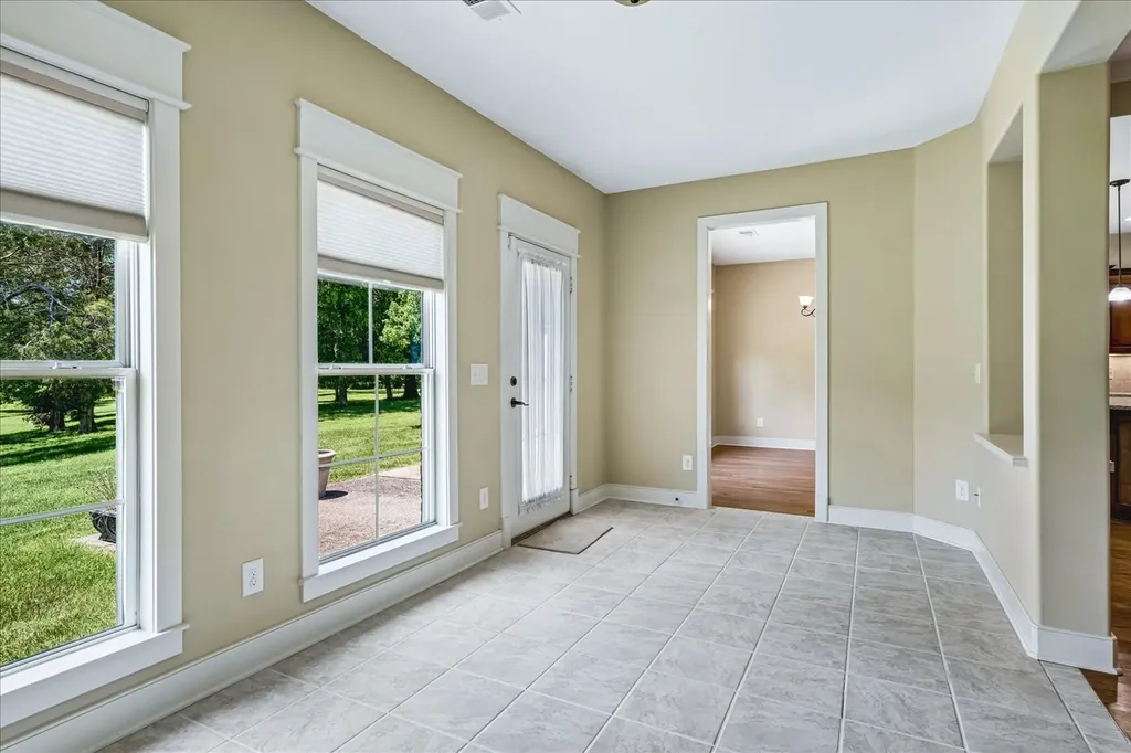 112 Silverstone Lane Hermitage TN 37076