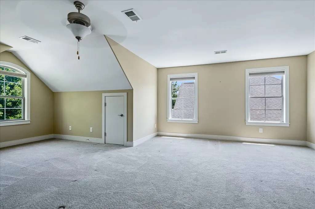 112 Silverstone Lane Hermitage TN 37076