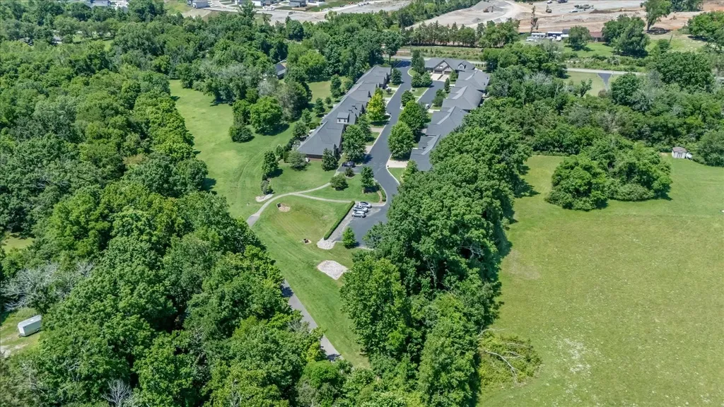 112 Silverstone Lane Hermitage TN 37076