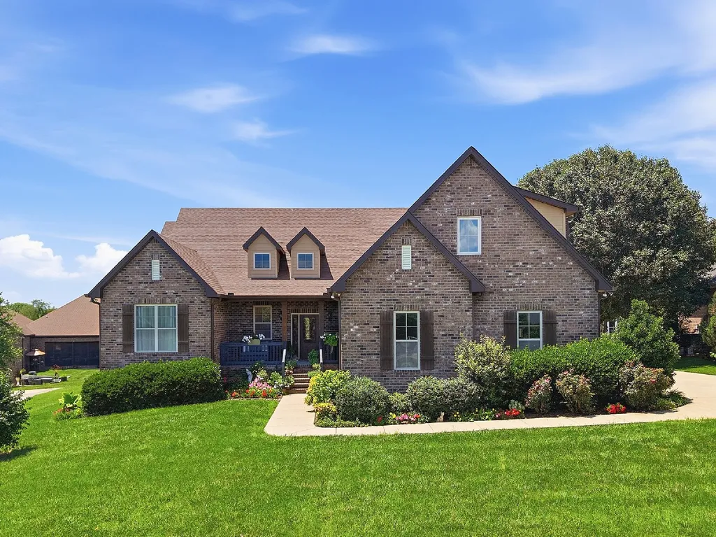 119 Millers Point Gallatin TN 37066