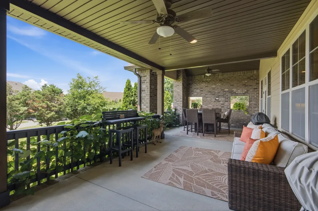 119 Millers Point Gallatin TN 37066