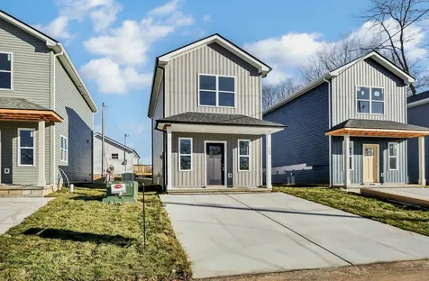 209 Robert Street Clarksville TN 37040