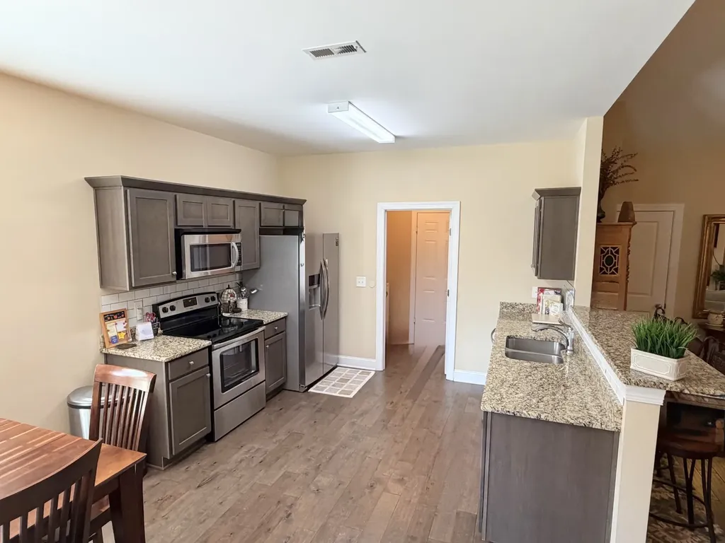1001 Meadowview Drive Spring Hill TN 37174