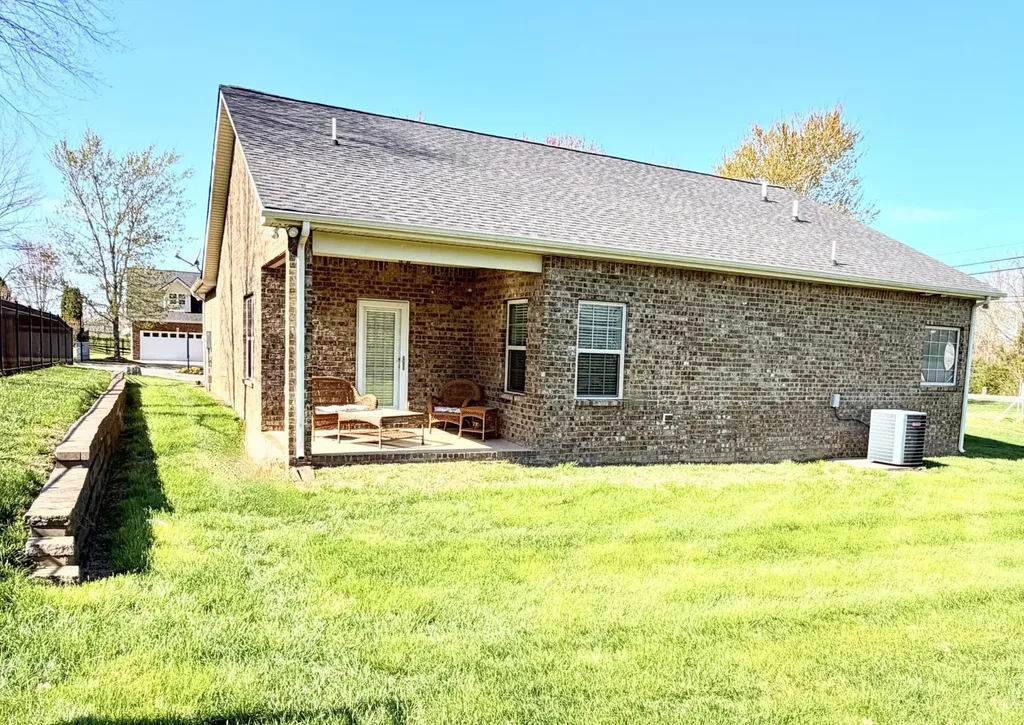 1001 Meadowview Drive Spring Hill TN 37174