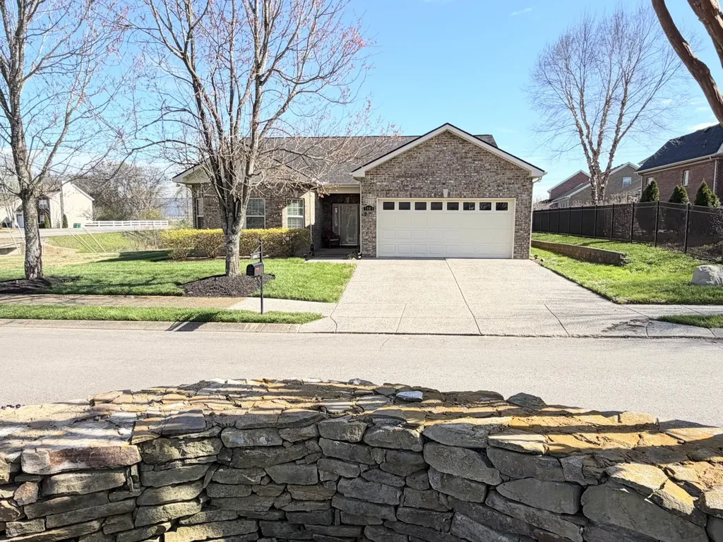 1001 Meadowview Drive Spring Hill TN 37174