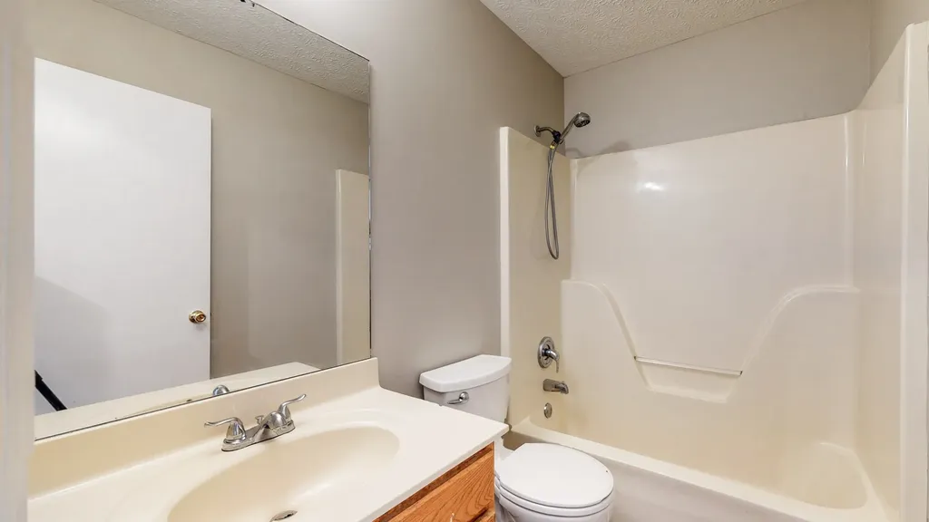 125 Kristen Court White House TN 37188