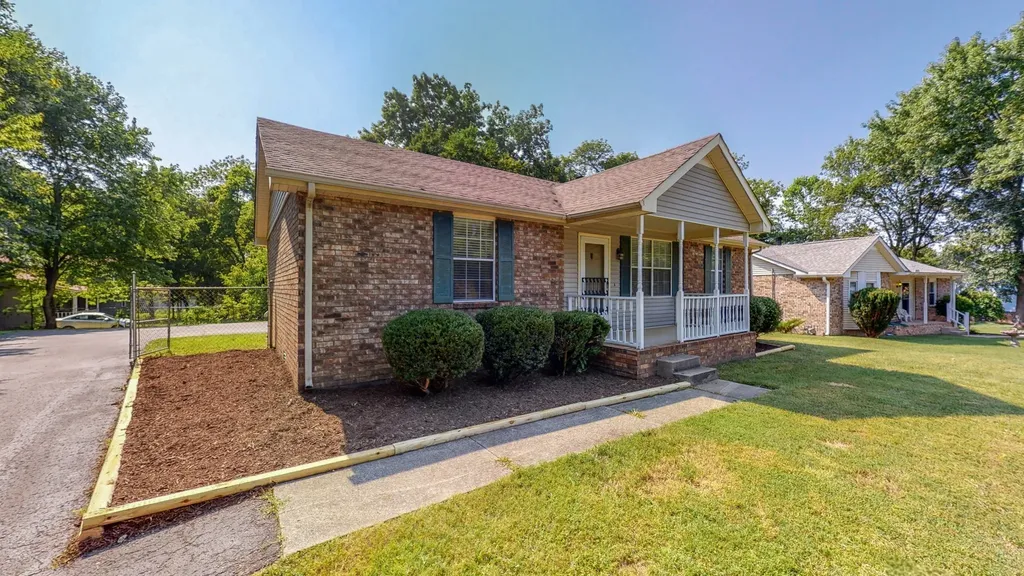 125 Kristen Court White House TN 37188