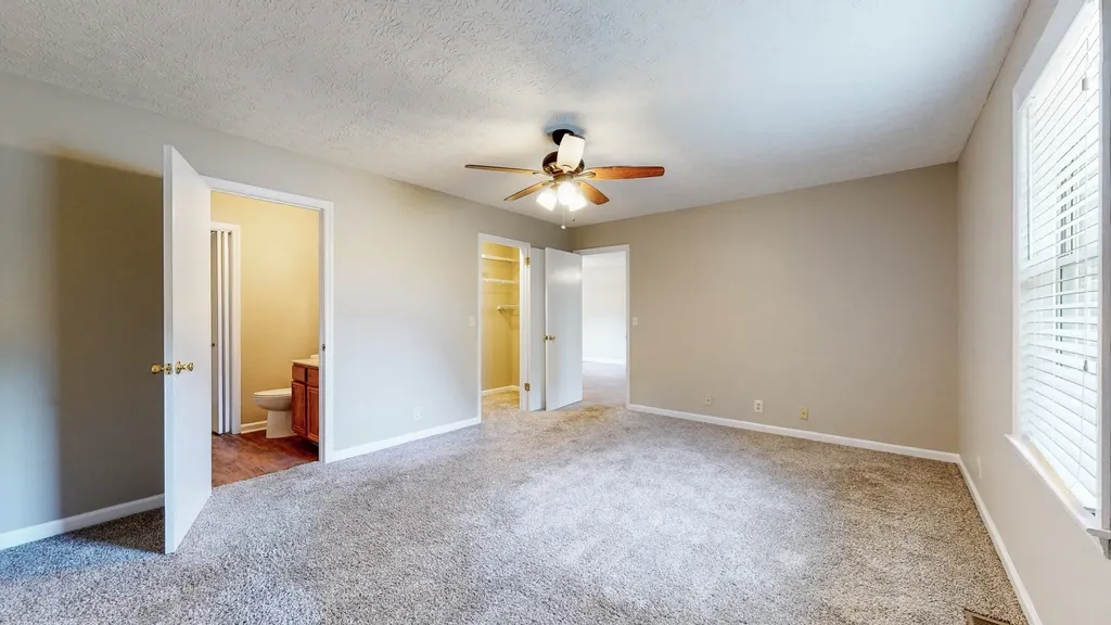 125 Kristen Court White House TN 37188