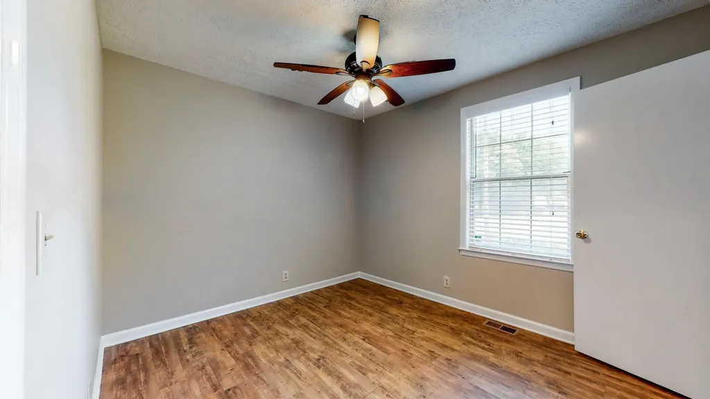 125 Kristen Court White House TN 37188