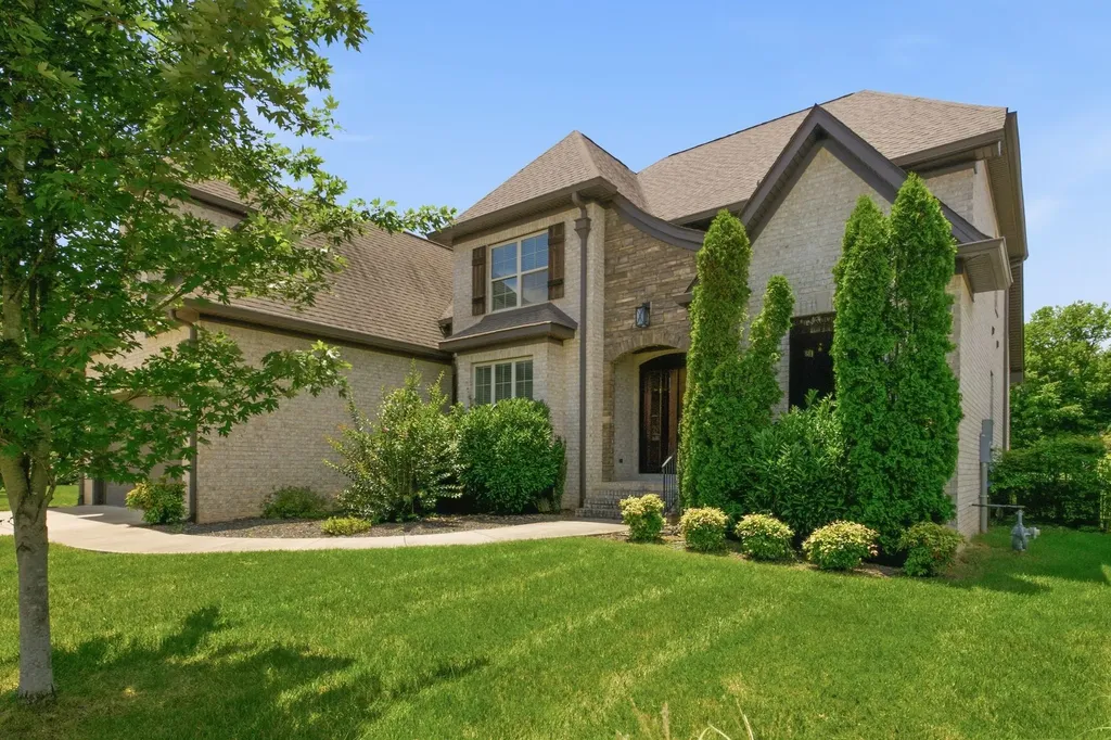 3033 Elkhorn Place Spring Hill TN 37174