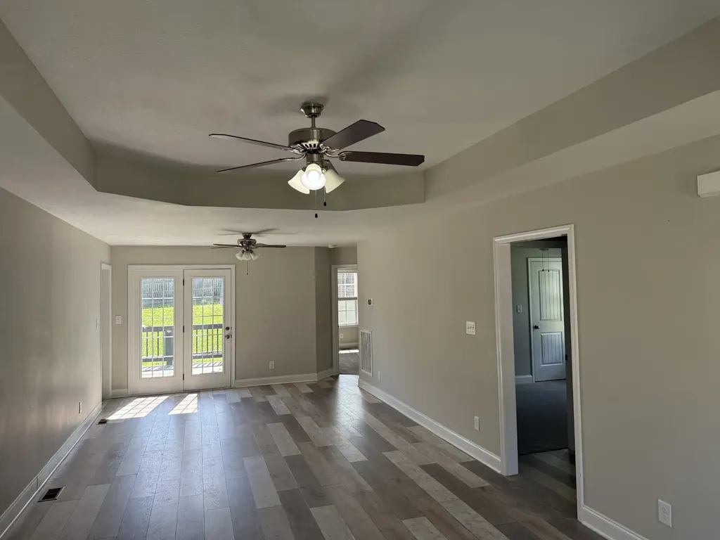 1716 Rains Road Clarksville TN 37042