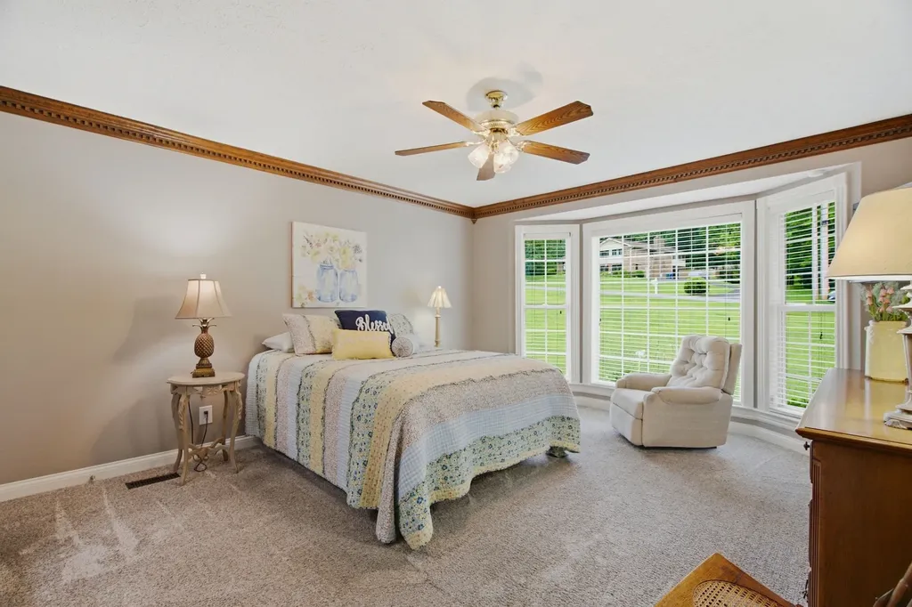 318 Walnut Court White House TN 37188