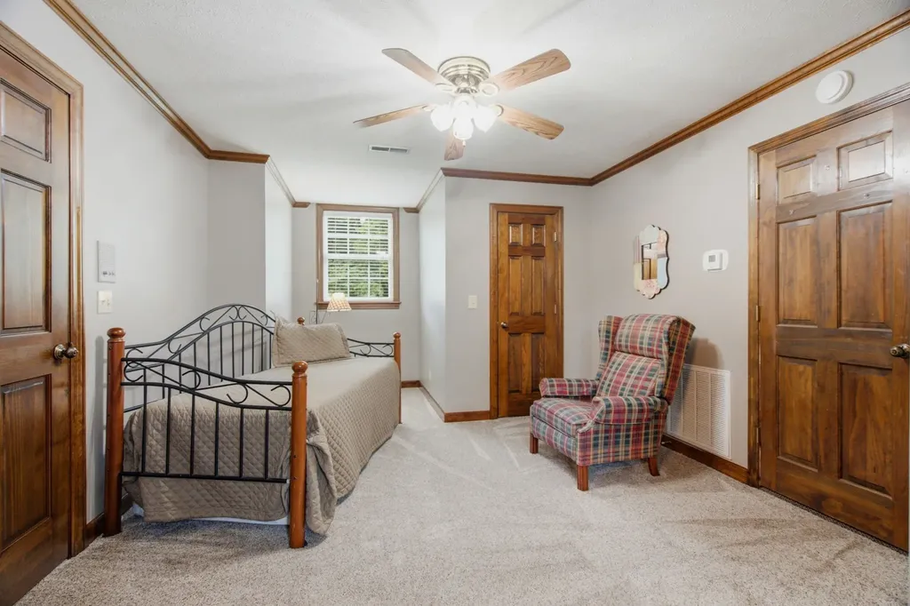 318 Walnut Court White House TN 37188