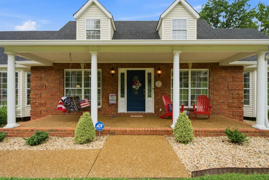 318 Walnut Court White House TN 37188