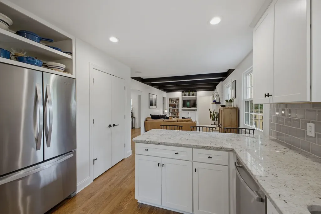 5437 Hill Road Circle Nashville TN 37220