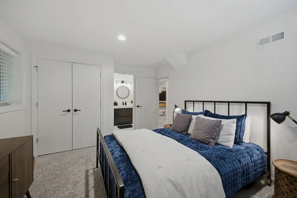 5437 Hill Road Circle Nashville TN 37220