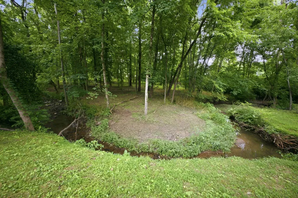 5437 Hill Road Circle Nashville TN 37220