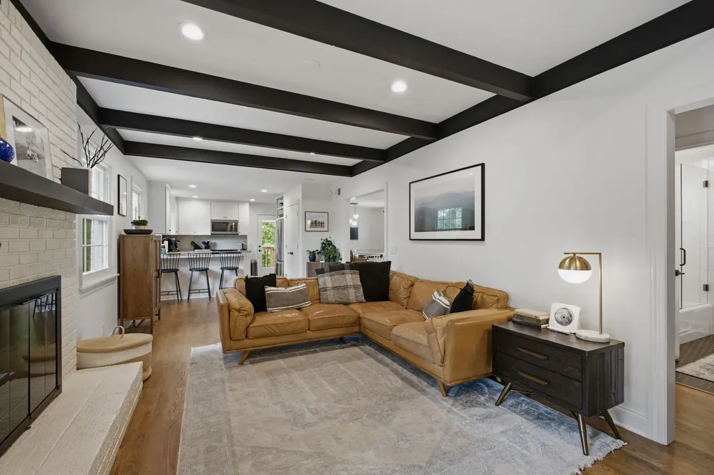 5437 Hill Road Circle Nashville TN 37220