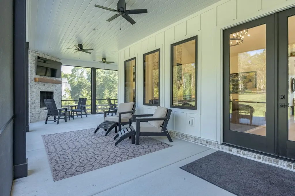 2207 Carpenter Bridge Road Columbia TN 38401