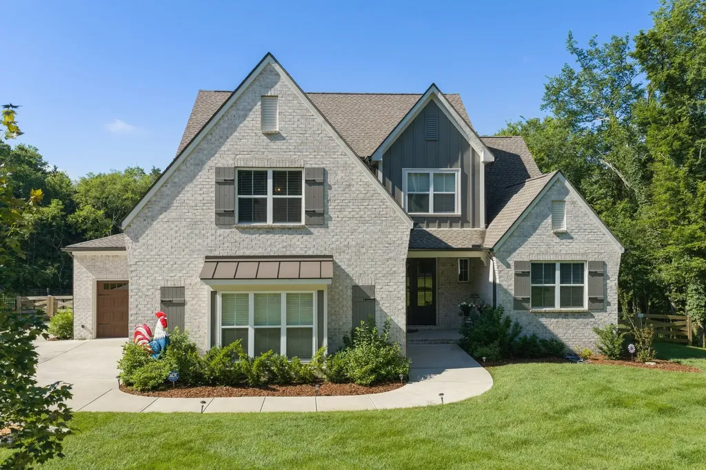 1610 Stewarts Ferry Pike Hermitage TN 37076