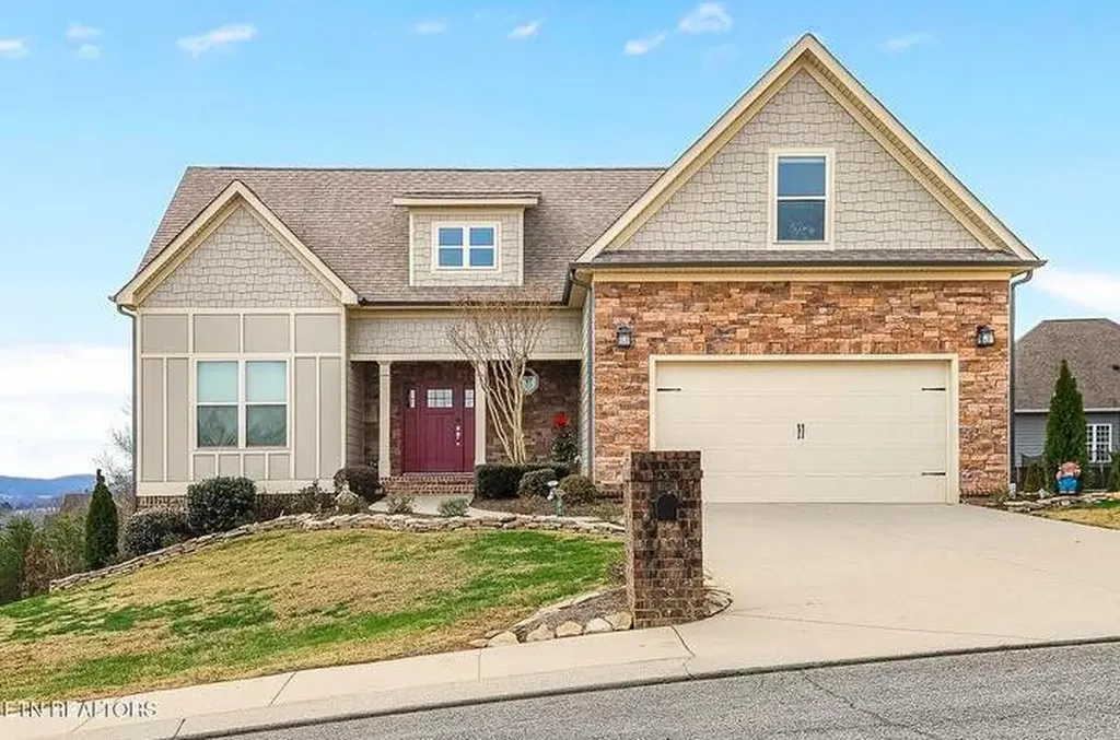 2029 Pearl Drive, SW Cleveland TN 37311