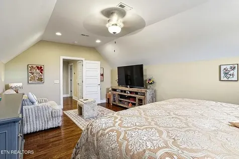 2029 Pearl Drive, SW Cleveland TN 37311