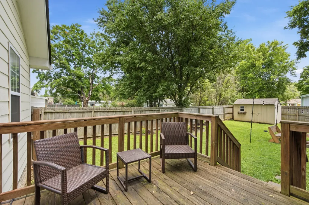 208 East Avenue Goodlettsville TN 37072