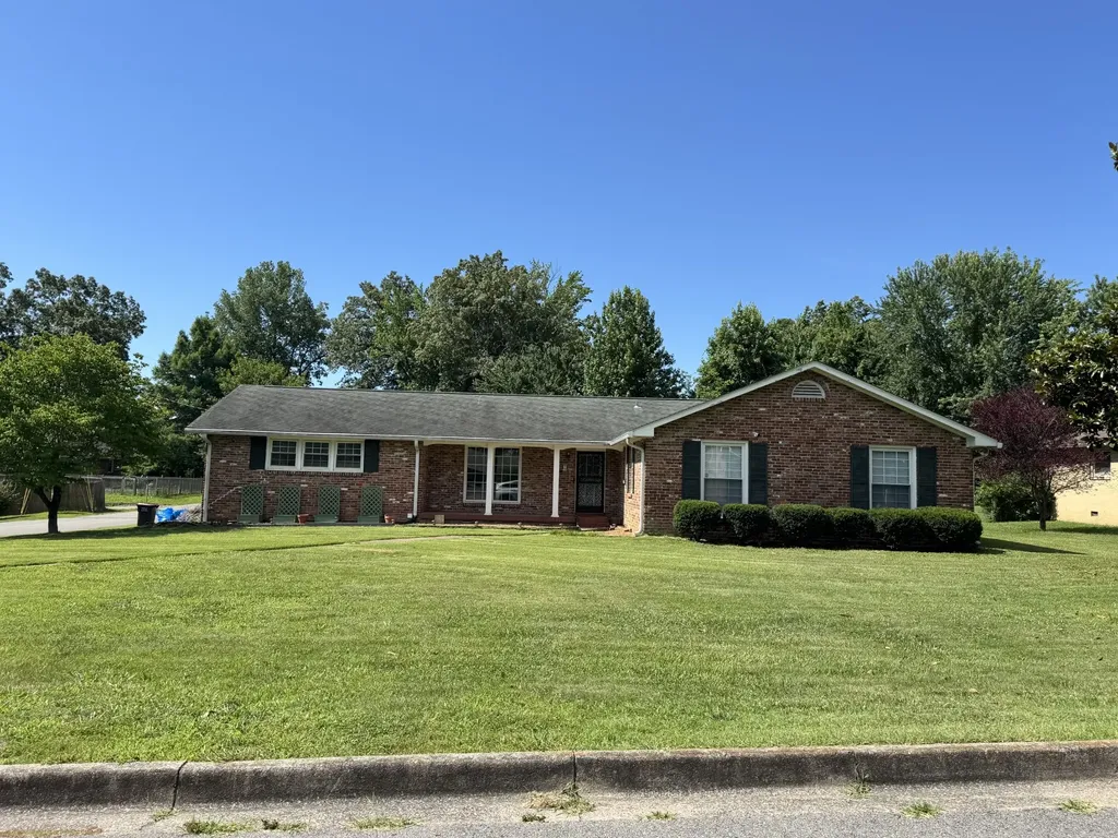 2154 N Meadow Drive Clarksville TN 37043